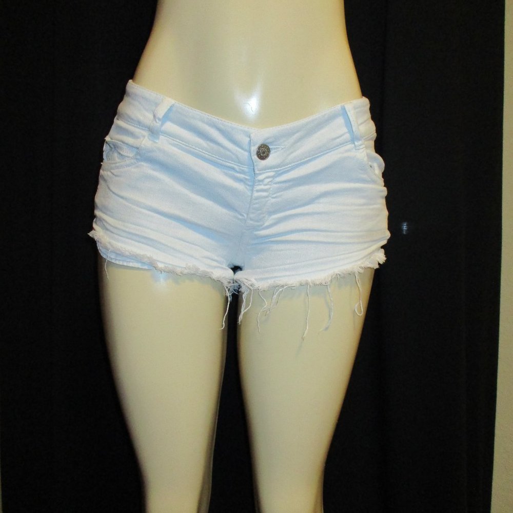 Melville Light Blue Jeans Distressed Cut Off Shorts 40 USA 6 (small) Final Price